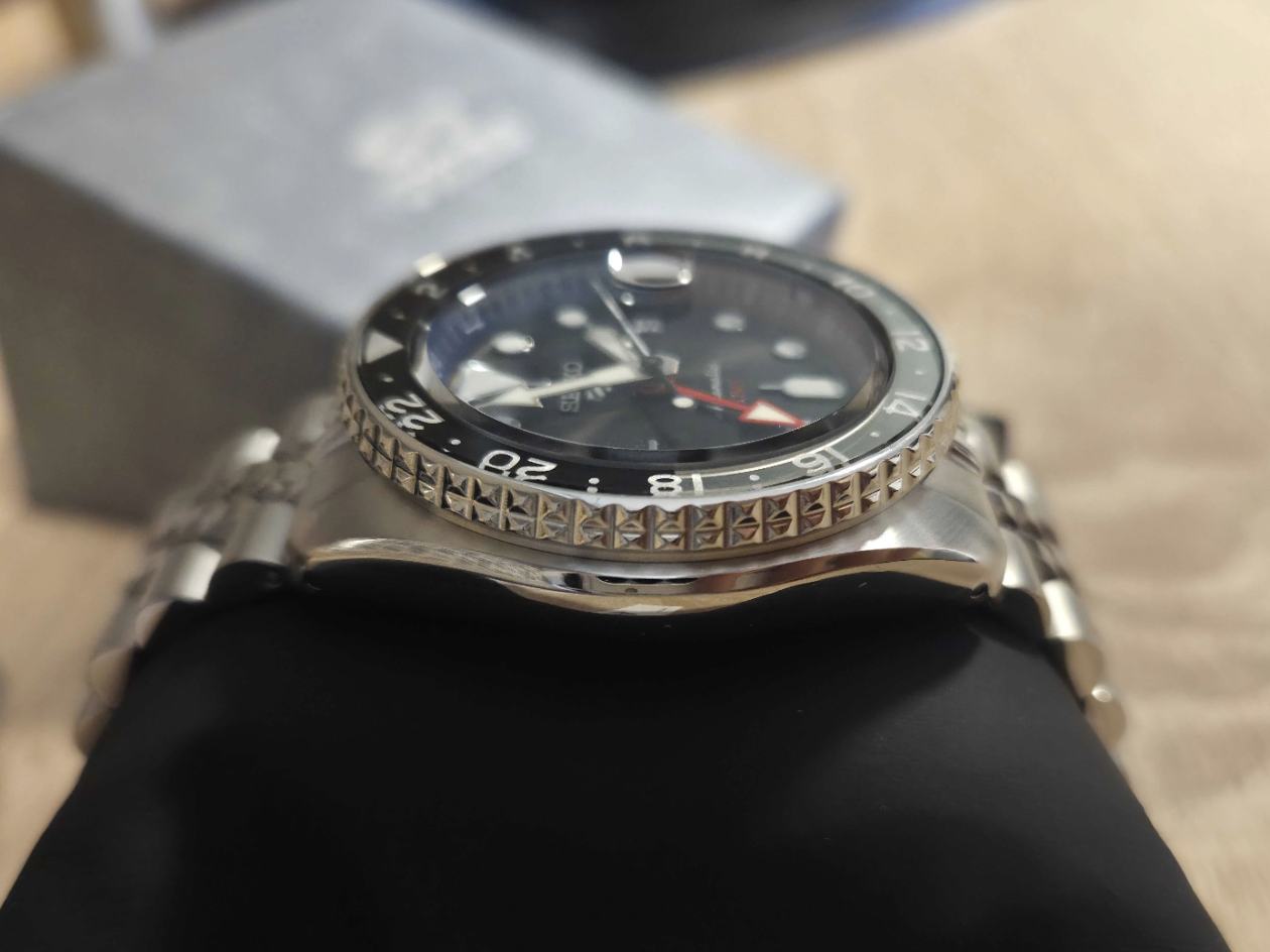 Seiko 5 Sports GMT Automatic – SSK019K1